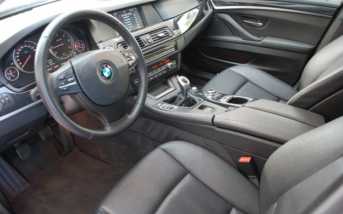 BMW Seria 5 cena 37500 przebieg: 239600, rok produkcji 2011 z Aleksandrów Łódzki małe 56